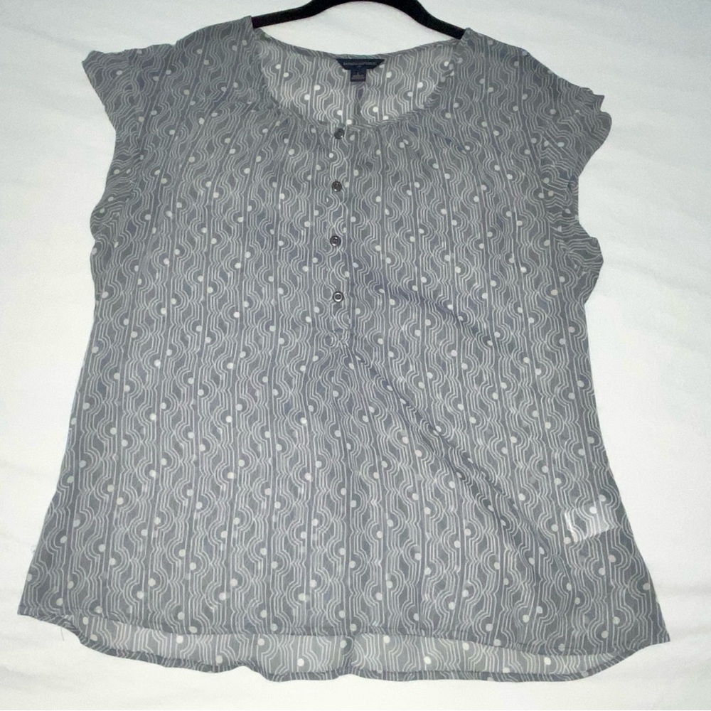 Banana Republic Factory Blue Cap Sleeve Sheer Blouse - Medium (M)